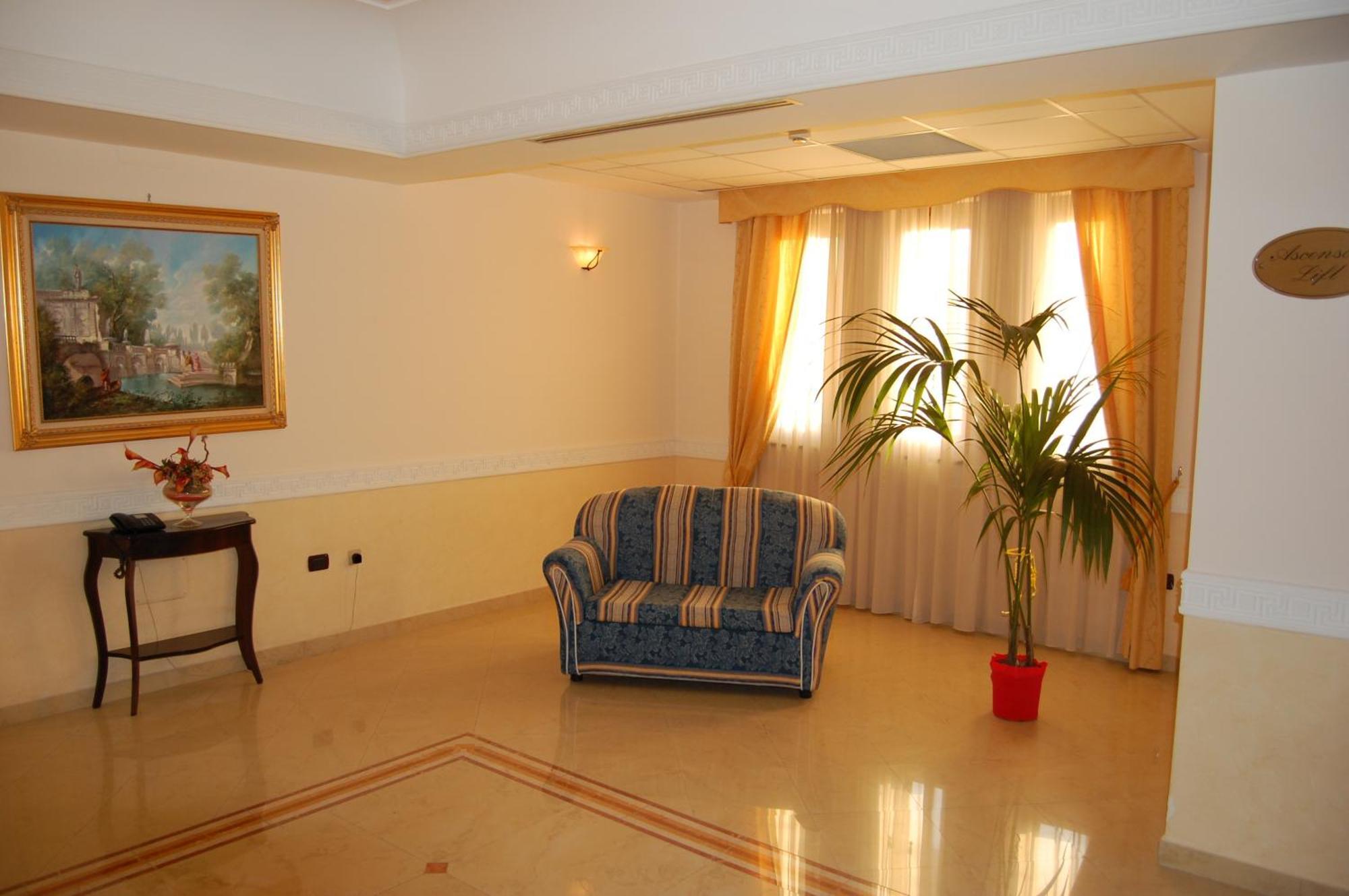 Venus Park Hotel Кастель-Вольтурно Екстер'єр фото